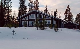 Ruka, Riversidevilla With Sauna, Fireplace, Terrace, Wifi, Aurora, Swimming